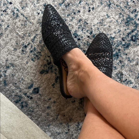 Sam Edelman Black Woven Mules - Picture 4 of 4